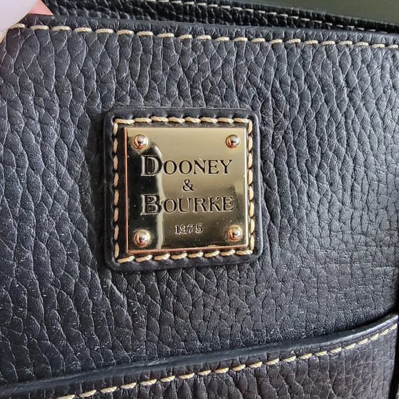 Dooney & Bourke Lexington Small Pebble Grain Leather Shopper in Black - Picture 5 of 16